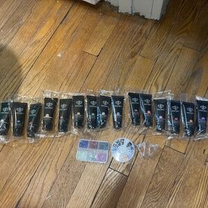 Polygel, nail hems, and nail clips